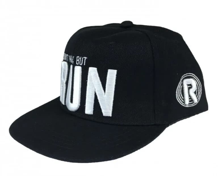 Jak zmierzyć czapkę z daszkiem, aby uniknąć niewłaściwego rozmiaru