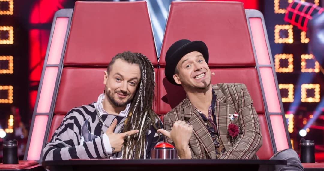 Jak wygląda Tomson bez czapki? Zaskakujące zmiany w jego wizerunku